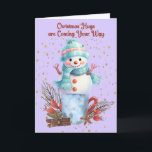 Snowman Hugs Weihnachtskarten Karte<br><div class="desc">Snowman umarmt die Weihnachtskarte mit einem niedlichen Schneemann,  der auf einem Container mit Dekorationen stehend ist. Die Wörter auf der Innenseite können geändert werden.</div>