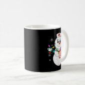 Snowman Nurse Christmas Stethoscope Xmas Scrub Top Kaffeetasse (VorderseiteRechts)