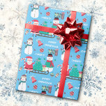 Snowman Santa Kids Personalisiert Blue Christmas Geschenkpapier<br><div class="desc">Dieses farbenfrohe und lustige Muster Weihnachtsverpackungspapier ist mit dem eigenen Namen Ihres Kindes personalisiert. Es zeigt ein niedliches Urlaubsmuster mit zwei Schneemännern, verschiedenen Baumschmuckstücken, einer festlichen Glocke, einem Bonbons und natürlich dem Weihnachtsmann und einem Schlitten voller Spielzeug. Die hellen Bilder werden auf einem hellblauen Hintergrund platziert. Es gibt zwei Textfelder...</div>