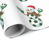 Snowman Soccer Weihnachten Sport Liebhaber Geschenkpapier (Rolleneckpunkt)