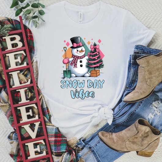 Snowman Vibes Women's T - Shirt