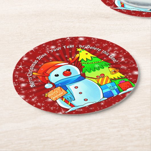 Snowman Weihnachtsbaum präsentiert Jahr Text rot Runder Pappuntersetzer (Angewinkelt)