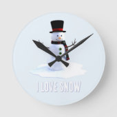 Snowman with hat and scarf. I Love Snow Runde Wanduhr (Vorderseite)