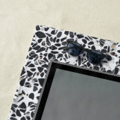 Snowmobile Pebble Schwarz-weiß Strandtuch (Beispiel)