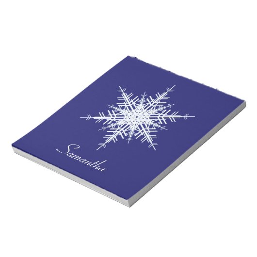 Snowy Blue Snowflake Notepad Notizblock (Rotiert)