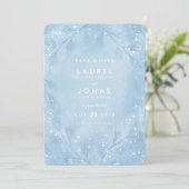 Snowy Blue Winter Wedding Save the Date Cards (Stehend Vorderseite)