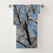 Snowy Branches #1 #winter #wall #art Badhandtuch Set (Insitu)