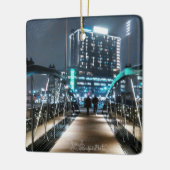 Snowy Canalside Walk Keramikornament (Links)