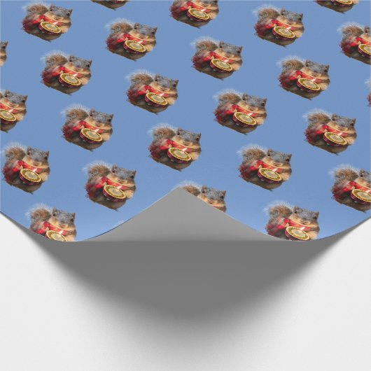 Snowy-Eichhörnchen Geschenkpapier (Ecke)