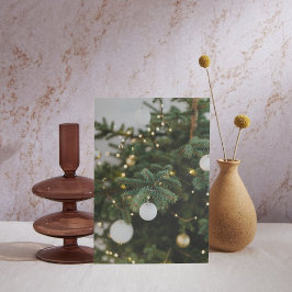 Snowy Elegante: Weihnachtsbaum Postcard Feiertagspostkarte