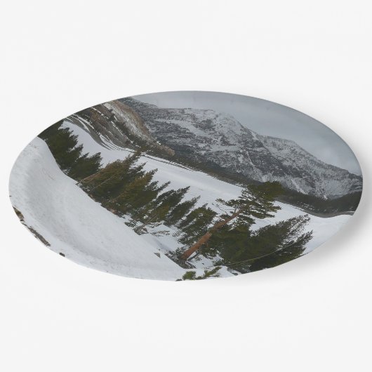 Snowy Ellery Winter Landschaft Pappteller (Schrägansicht)