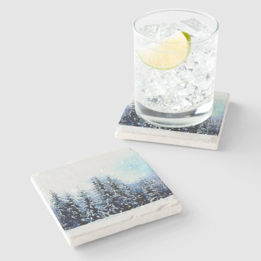 Snowy Evergreen Forest 4x4 Stone Untersetzer (Seitenansicht)