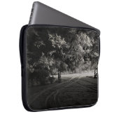 Snowy Forest at Night Laptopschutzhülle (Vorne Rechts)