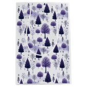 Snowy Forest Lila Weihnachten Mittlere Geschenktüte (Vorderseite)
