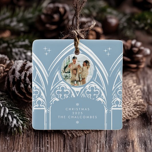 Snowy Gothic Wintermesse Weihnachten Blaues Foto Keramikornament