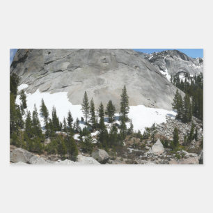 Snowy Granite Domes Panorama auf Yosemite Rechteckiger Aufkleber