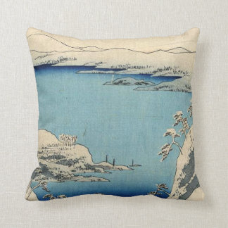 Snowy-Japaner-Illustration Kissen