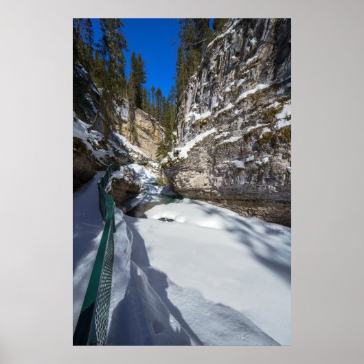 Snowy Johnston Creek (Alberta) Poster (Vorne)