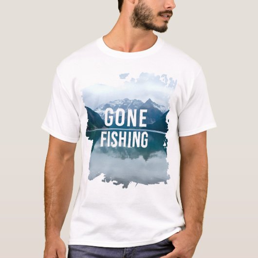 Snowy Mountain Lake Gone Fischen T-Shirt (Vorderseite)