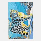Snowy Mountain Leopard Stance Design Geschirrtuch (Vertikal)