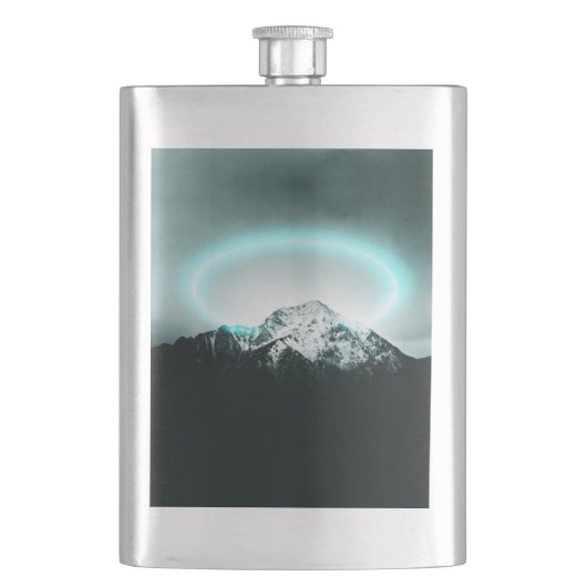 Snowy mountain mysterious blue neon light flachmann (Vorderseite)