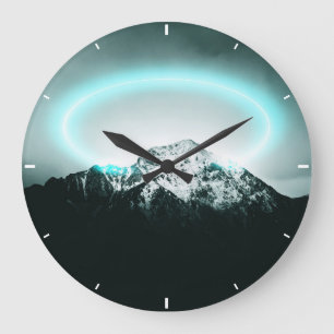 Snowy mountain mysterious blue neon light große wanduhr