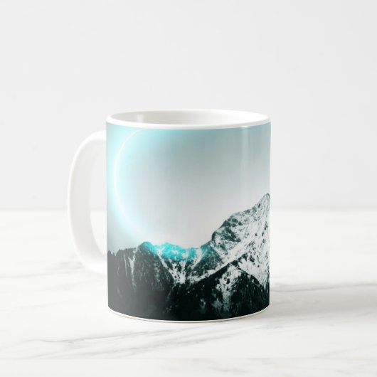 Snowy mountain mysterious blue neon light kaffeetasse (Vorderseite Links)