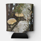 Snowy Mushrooms auf Birch Tree Dosenkühler (Rückseite)