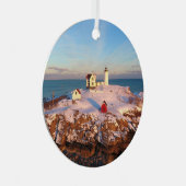 Snowy Nubble Lighthouse Ornament Aus Metall (Vorderseite Rechts)