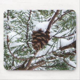 Snowy Pine Cone II Winterlandfotografie Mousepad