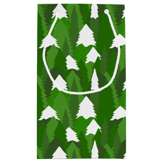 Snowy Pine Forest Kleine Geschenktüte (Rückseite)