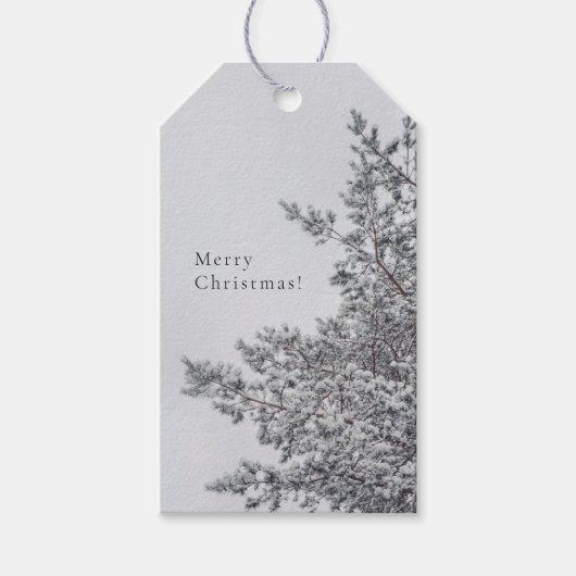 Snowy Pine, Scandinavian Christmas aesthetic Geschenkanhänger (Vorderseite)
