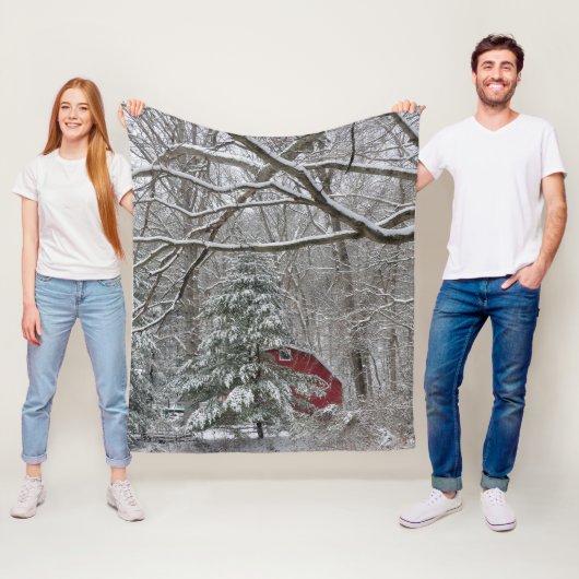 Snowy Red Barn Fleecedecke (Beispiel)