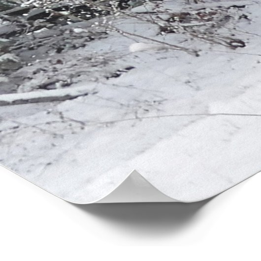 Snowy Red Barn Poster (Ecke)