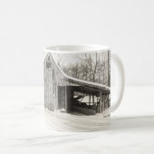 Snowy-Scheune Kaffeetasse (VorderseiteRechts)