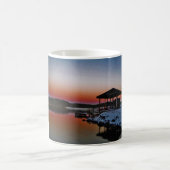 Snowy Sunset am Arrowhad-See Kaffeetasse (Mittel)