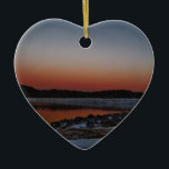 Snowy Sunset am Arrowhead See Keramik Ornament<br><div class="desc">Schneewitter-Sonnenuntergang am Arrowhead-See. Foto von Sandy Closs. "Sonnen-Set ", Sonnenaufgang, "Pfeilspitzen-See", "Sonnenuntergang am See""Sonnenuntergang", Himmel,  Himmel, "Bergsee", "Bergseen"</div>