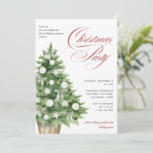 Snowy Tree Modern Elegantes Script Weihnachts-Part Einladung (Stehend Vorderseite)