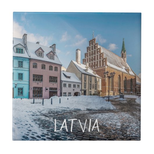 Snowy winter city centre in Riga, Lettland Fliese (Vorderseite)
