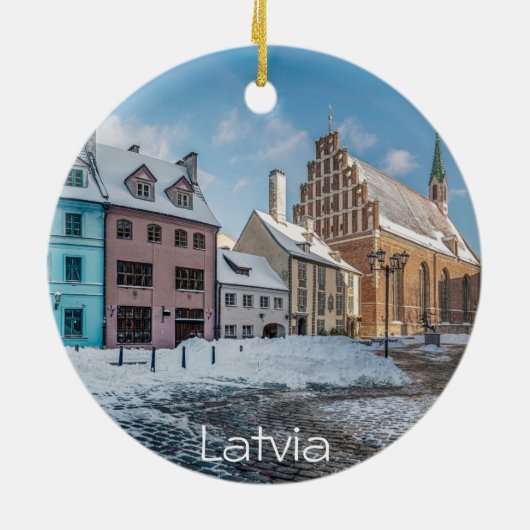 Snowy winter city centre in Riga, Lettland Keramik Ornament (Hinten)