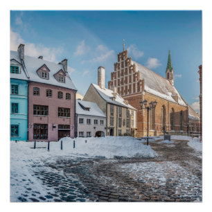 Snowy winter city centre in Riga, Lettland Poster