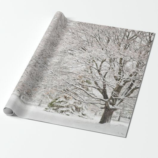 Snowy Winter Forest Geschenkpapier (Ungerollt)
