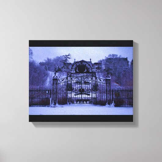 Snowy Winter Gate Leinwanddruck (Vorderseite)