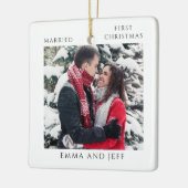 Snowy Winter Married First Christmas Holiday Photo Keramikornament (Links)