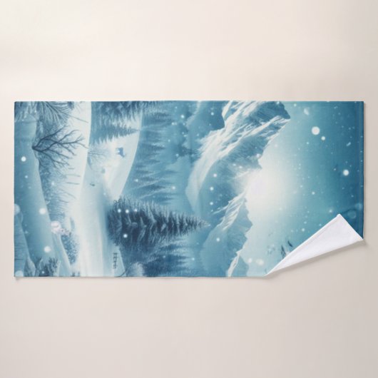 Snowy Winter Mountain Badehandtuch (Badehandtuch)