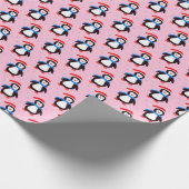 Snowy Winter Penguin  Geschenkpapier (Ecke)