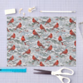 Snowy Winter Red Cardinal Bird Pattern Seidenpapier (Handwerk)
