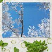 Snowy Winter Scene Handtuch (Gefaltet)