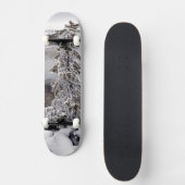 Snowy Yellowstone Skateboard (Vorderseite)