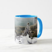 Snowy Yellowstone Tasse (VorderseiteRechts)